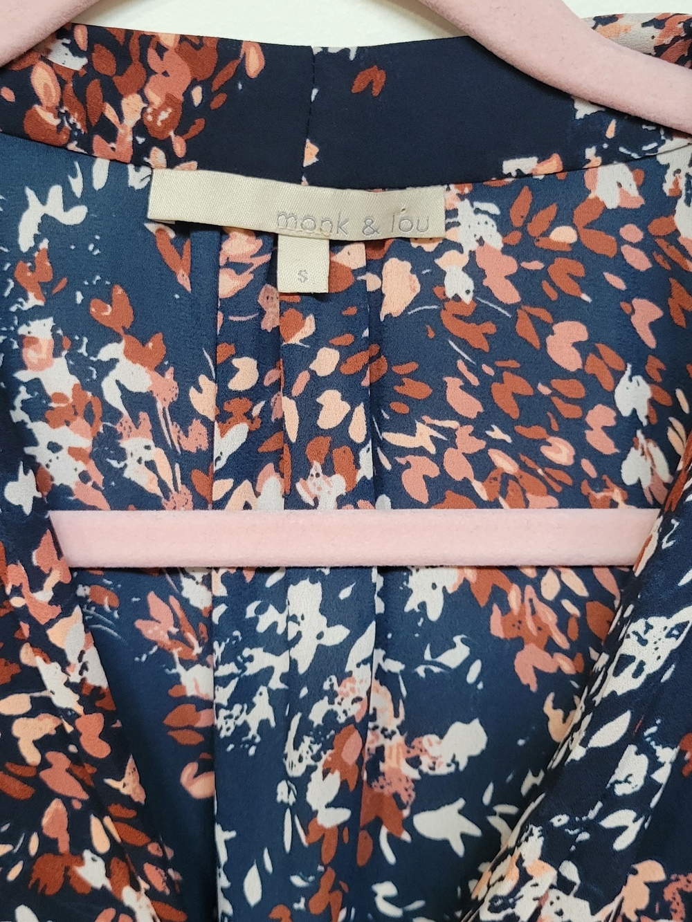 Monk & Lou Navy Floral Short Sleeve Dress With Subtle High-Low Hemline - Picture 3 of 4